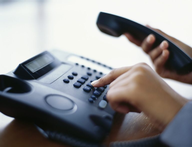 Why Call Centers Should Avoid Automated Customer Service telerep